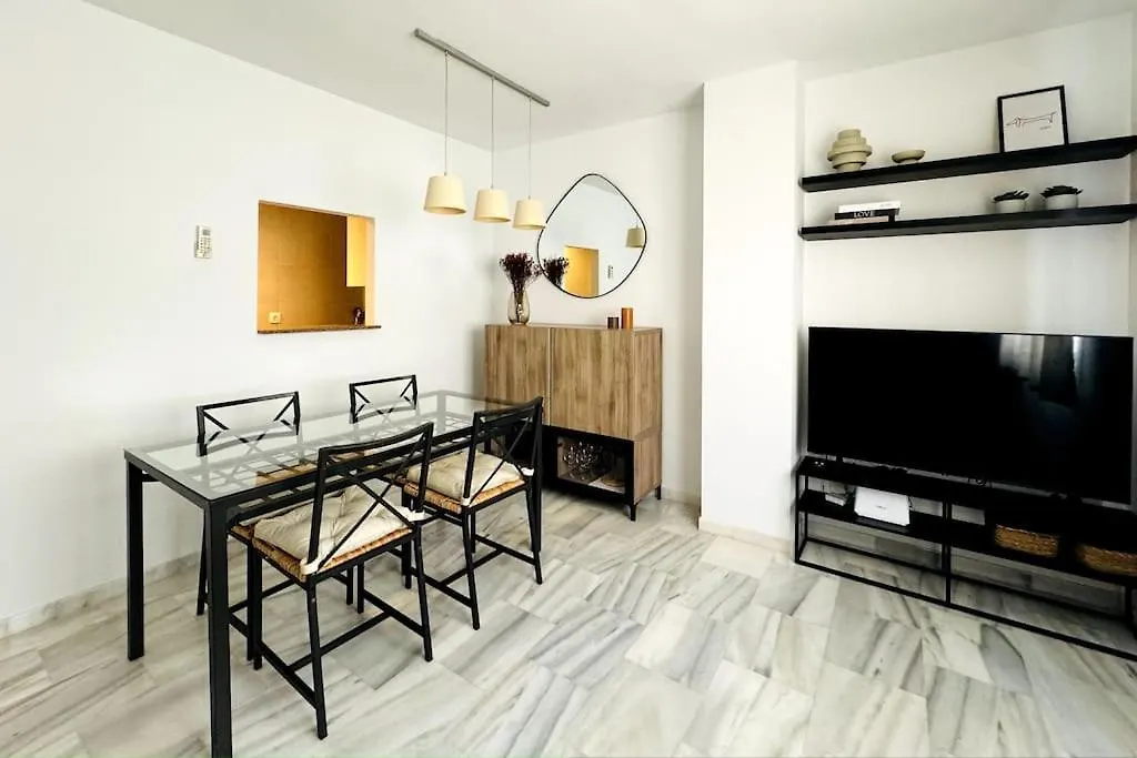 Behappy Salitre - Con Aparcamiento Apartment Malaga 0*,  Spain